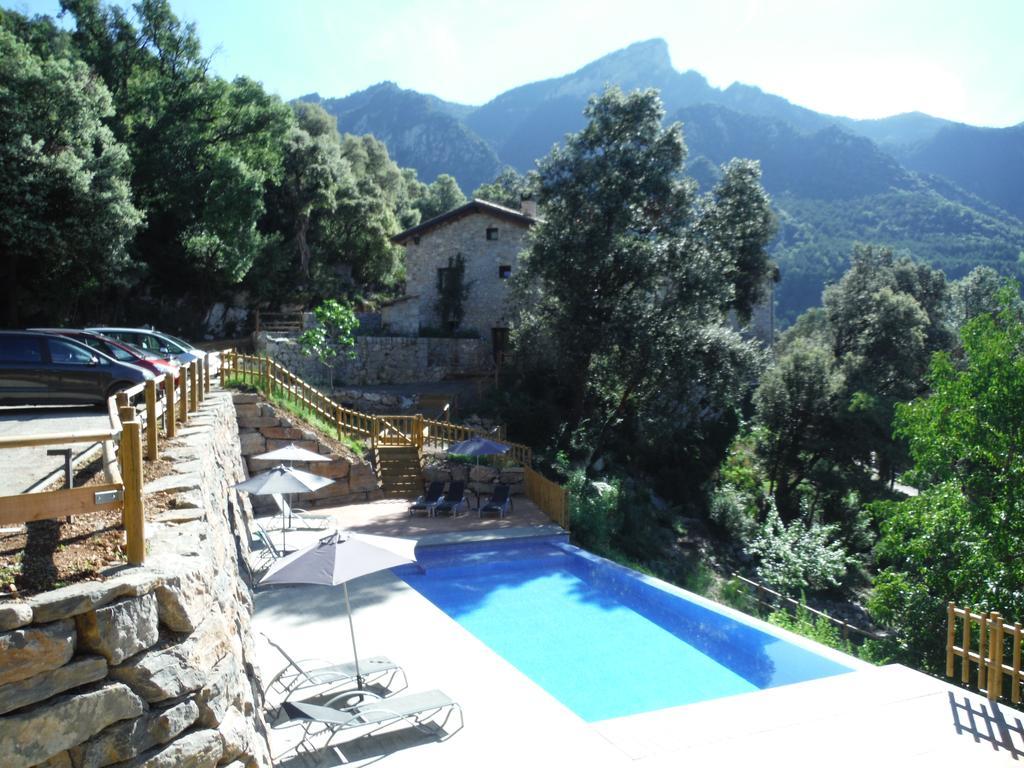 Viladomatrural La Nou de Bergueda ภายนอก รูปภาพ