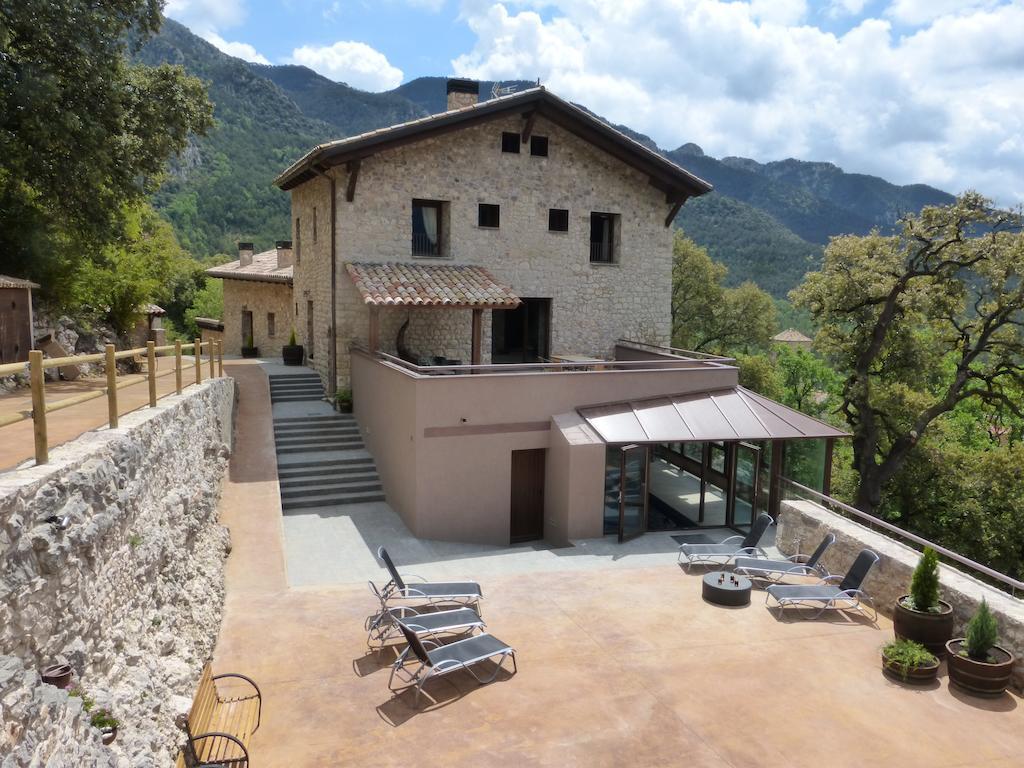 Viladomatrural La Nou de Bergueda ภายนอก รูปภาพ